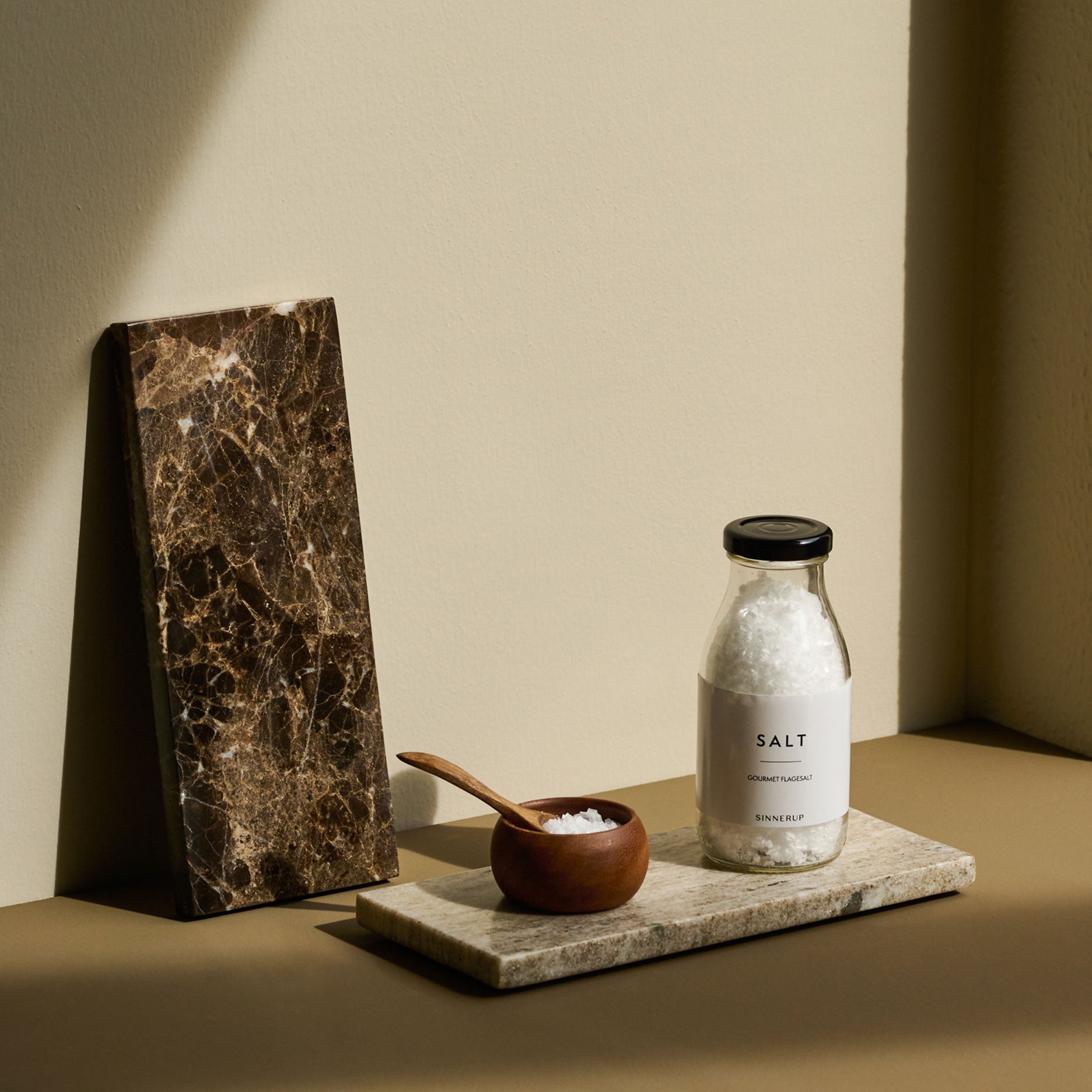 Marble plade